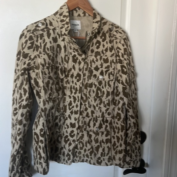 NWT Kensie tan and brown Tierra leopard print denim jacket, size medium - Picture 2 of 8
